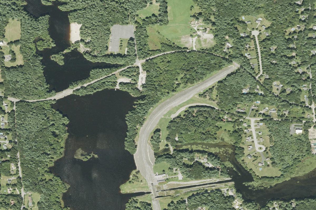 Aerial view of Buffumville Lake Disc Golf Course