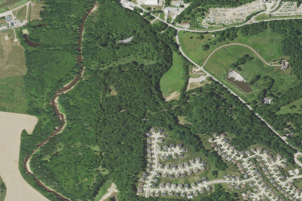 Aerial view of Harmony Bends Championship Disc Golf Course